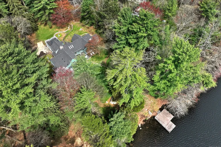 3300 Huntington Road, Stratford, CT 06614 Property for sale