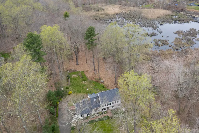 40 Overbrook Road, Madison, CT 06443 Property for sale