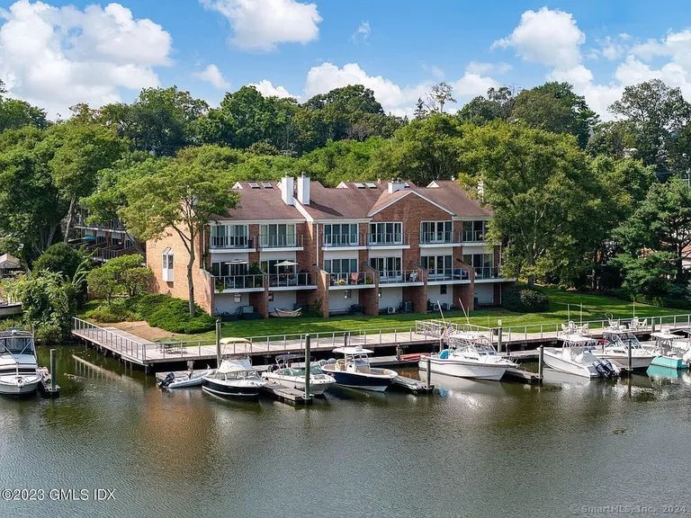 New York City Real Estate | View 115 River Road, BOAT SLIP 2 | Listing | View 2