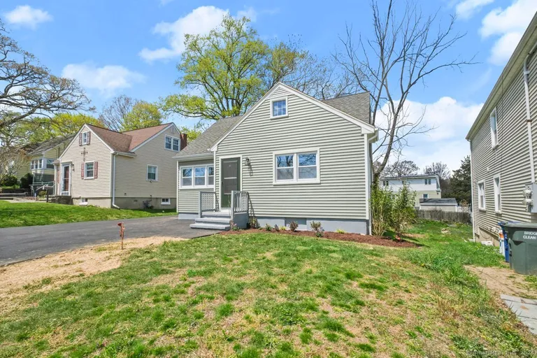 246 Ruth Street, Bridgeport, CT 06606 Property for sale