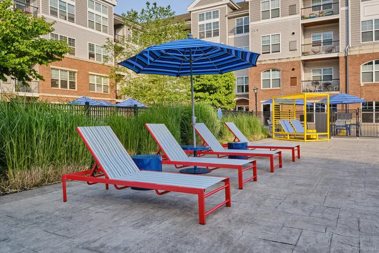 10 Norden Place 2401, Norwalk, CT 06855 Property for rent