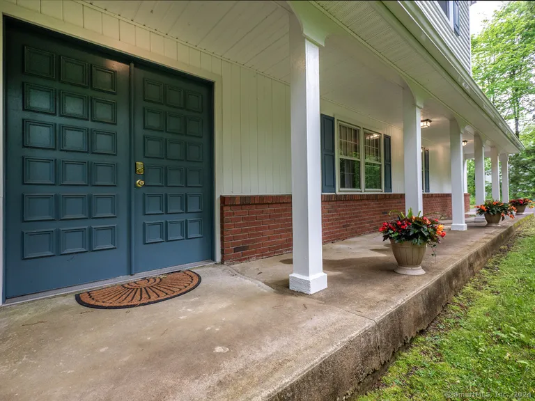 205 Northford Road, Branford, CT 06405 Property for sale