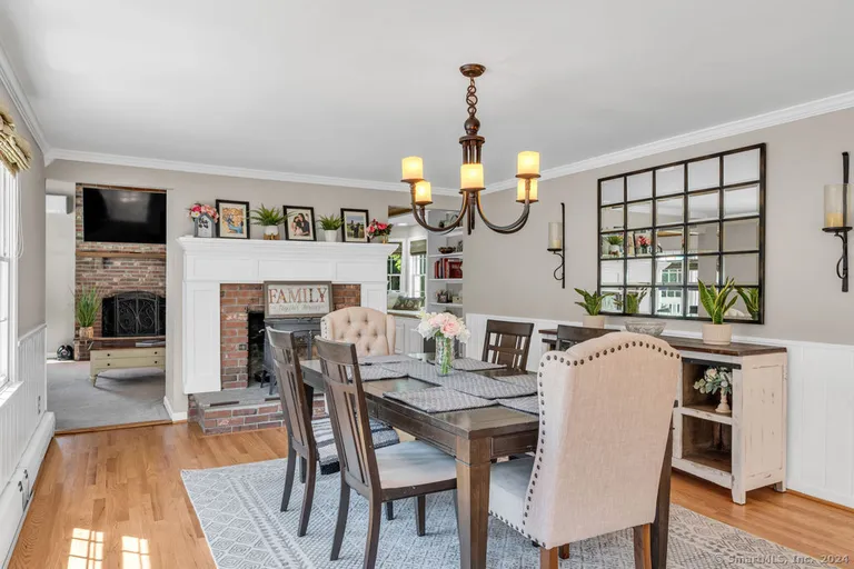 142 Horse Pond, Madison, CT 06443 Property for rent