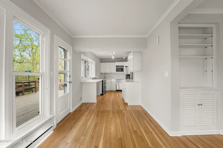 New York City Real Estate | View 15 Pleasant View Place | Listing | View 7