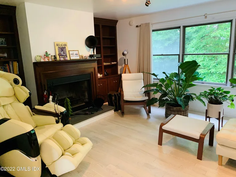 New York City Real Estate | View 197 Sheephill Road, C | Listing | View 8