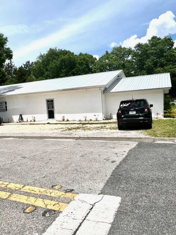 81 State Highway 83, DeFuniak Springs, FL 32433 Property for rent