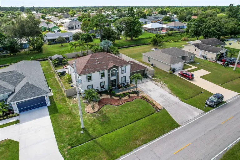 332 SW Lakehurst Drive, Slc West Of Ir, FL 34983 Property for sale