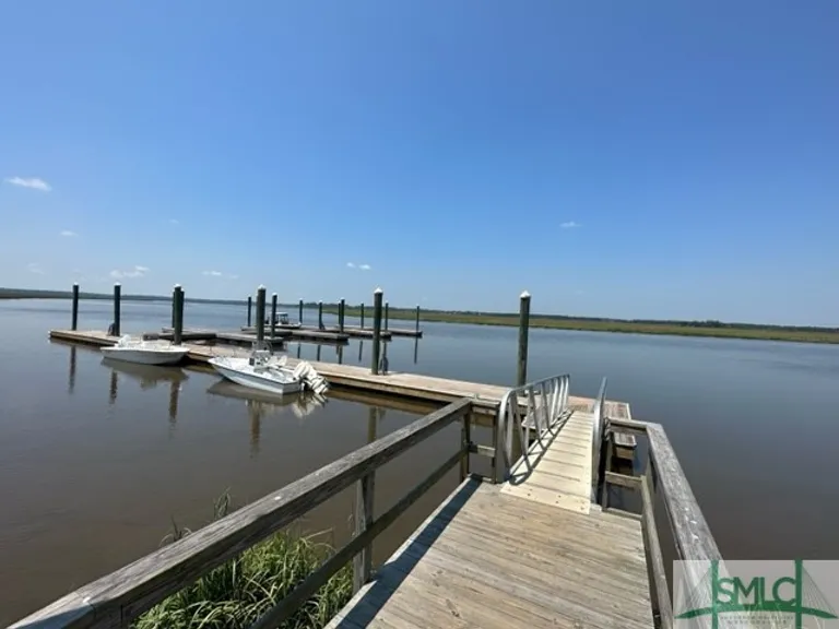 240 Oak Ridge, Richmond Hill, GA 31324 Property for rent