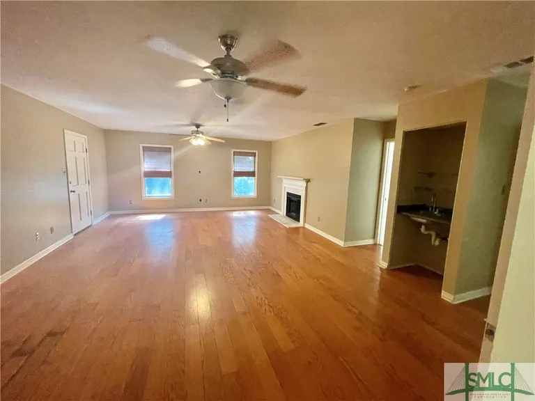 8 Cromwell, Savannah, GA 31410 Property for rent