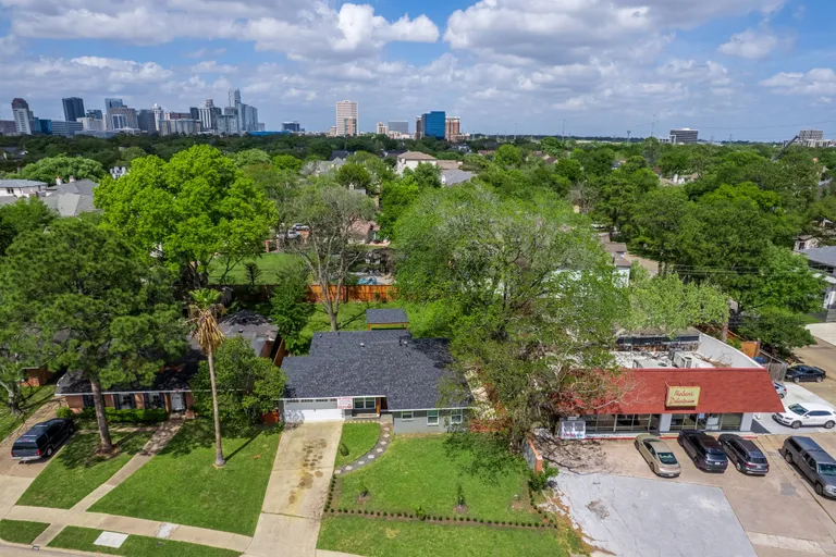 4502 Richmond, Houston, TX 77027 Property for sale