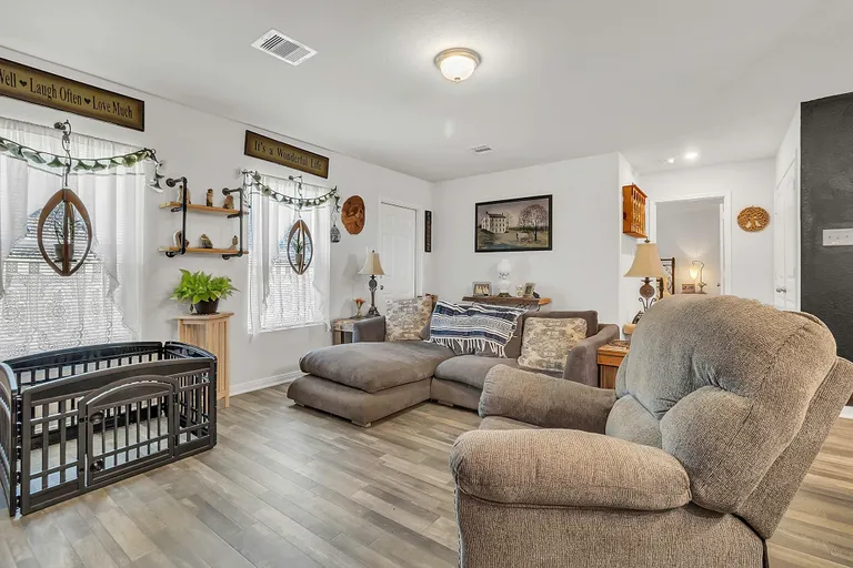 The Woodlands Real Estate | View 193 Hollow Oak | Listing | View 8