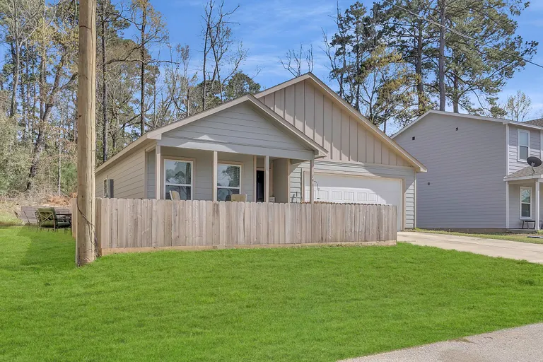 The Woodlands Real Estate | View 193 Hollow Oak | Listing | View 2