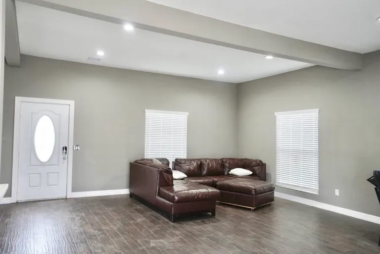 5210 Old Coffee Plantation County, Rosharon, TX 77583 Property for sale