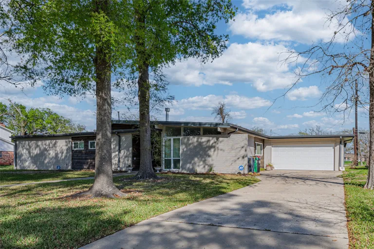 4914 Goose Creek, Baytown, TX 77521 Property for sale