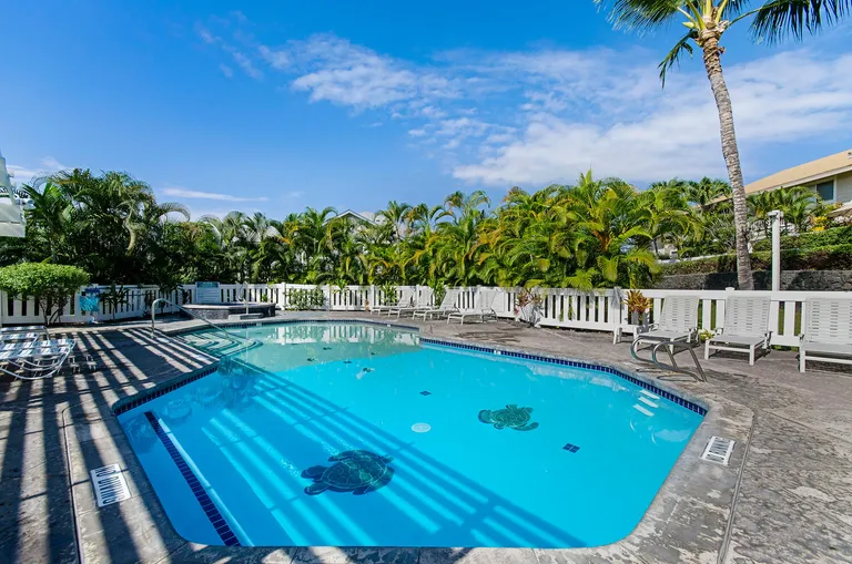 New York City Real Estate | View 75-6081 Alii Dr, BB102 | 2 Beds, 2 Baths | View 1