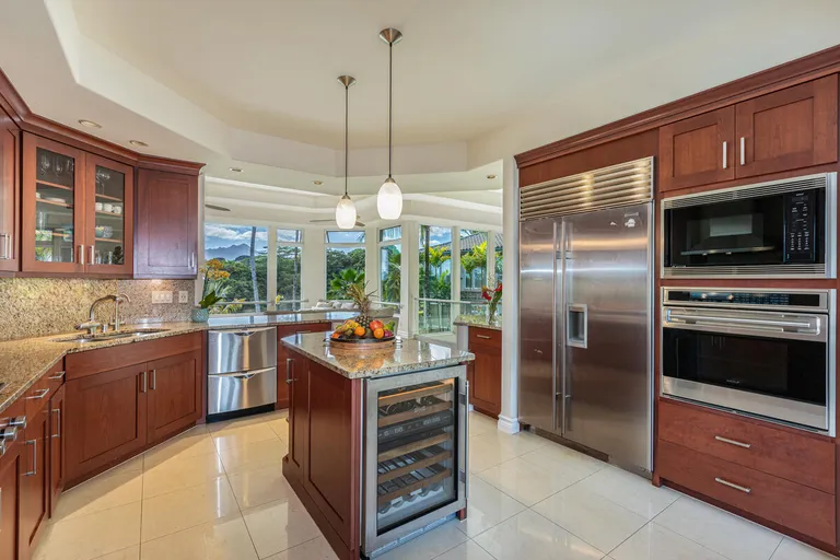 Hawaii Real Estate | View 4100 QUEEN EMMA'S DR, 7 | Listing | View 4