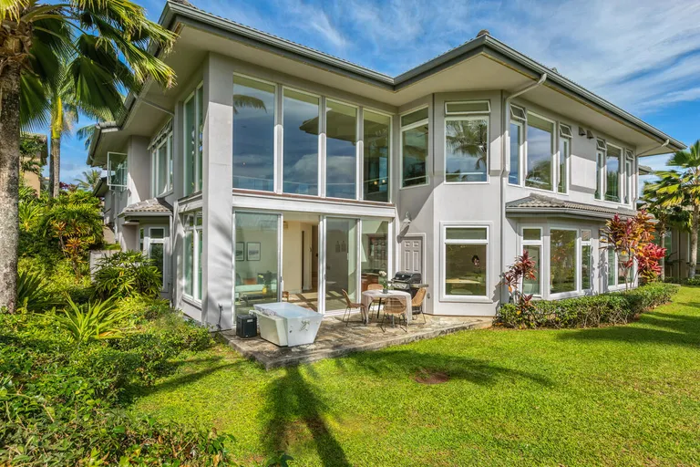 Hawaii Real Estate | View 4100 QUEEN EMMA'S DR, 7 | Listing | View 16
