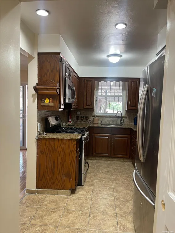610 E 79th Street, Canarsie, NY 11236 Property for sale