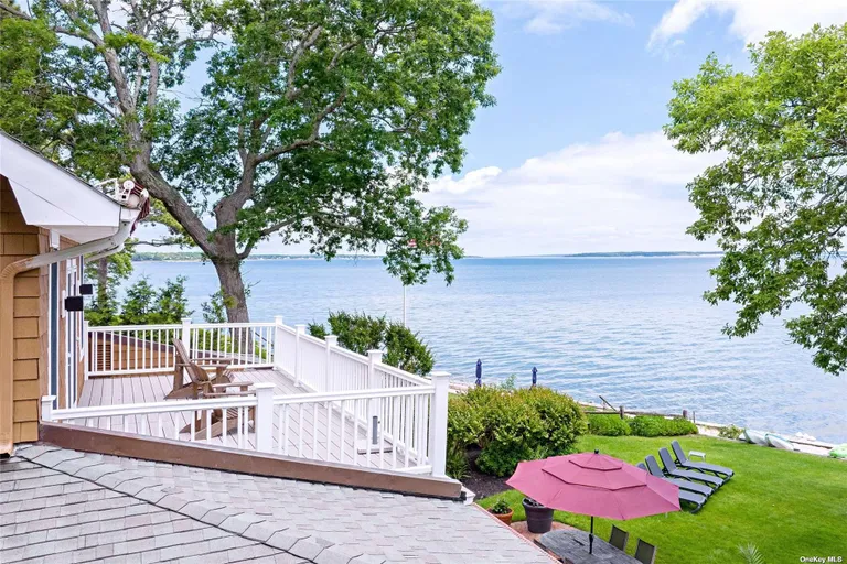New York City Real Estate | View 7972 Great Peconic Bay Boulevard | Listing | View 3