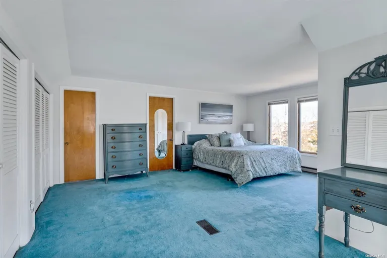 New York City Real Estate | View 2300/2400 N Oakwood Road | Listing | View 13