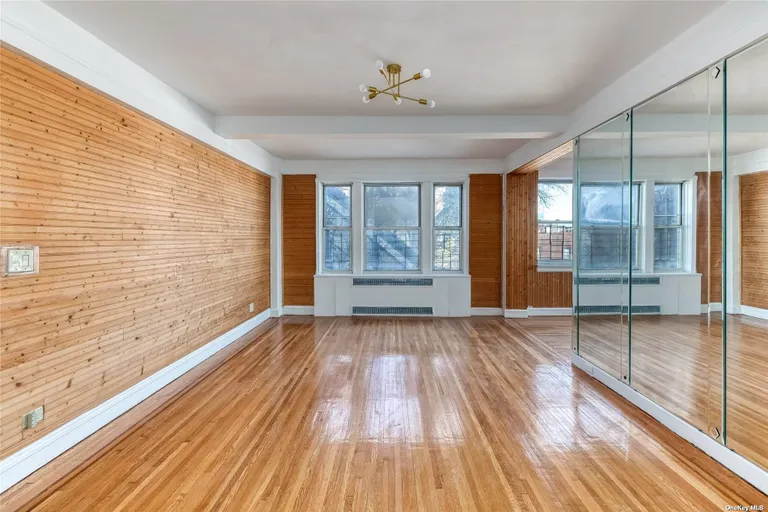 New York City Real Estate | View 224 Highland Boulevard, 204 | Listing | View 4