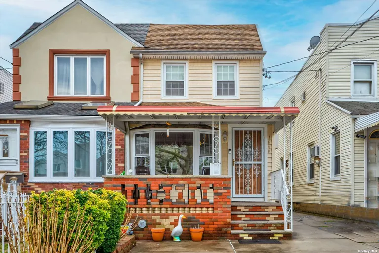 New York City Real Estate | View 1640 36th | 3 Beds, 2 Baths | View 1