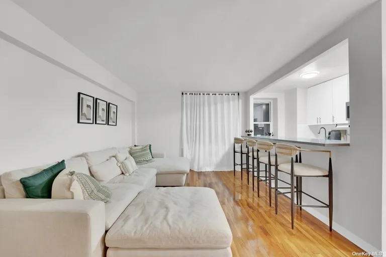 New York City Real Estate | View 300 N. Broadway, 3D | Listing | View 7