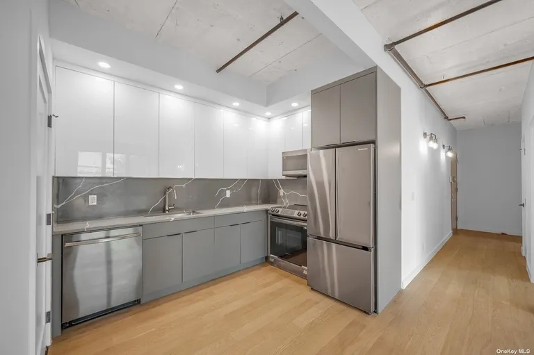 New York City Real Estate | View 22-19 33rd Street, 2A | Listing | View 13