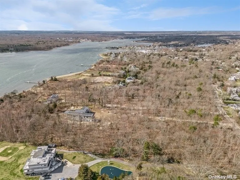 New York City Real Estate | View 32 Old Neck Road S | Listing | View 4