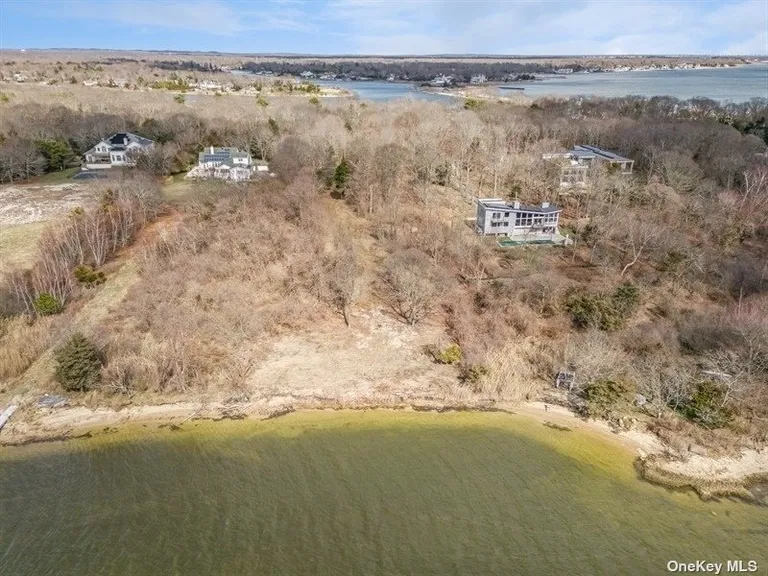 New York City Real Estate | View 32 Old Neck Road S | Listing | View 5