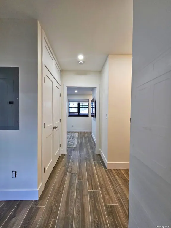 2106 Hoyt Avenue, Long Island City, NY 11102 Property for rent