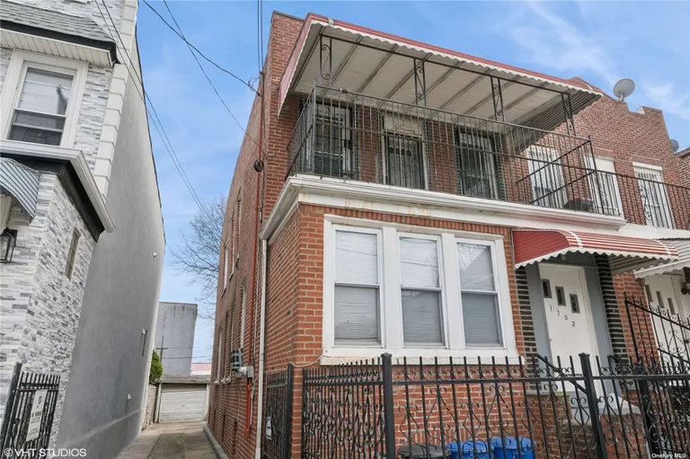 New York City Real Estate | View 1102 Belmont Avenue | 6 Beds, 2 Baths | View 1