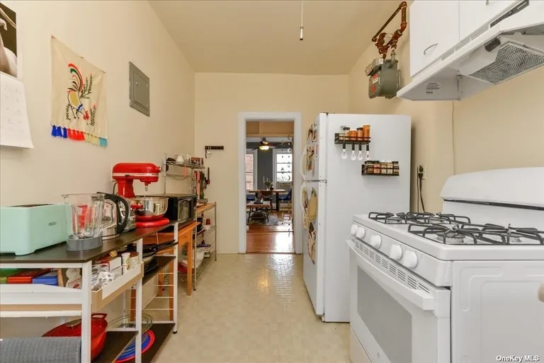 New York City Real Estate | View 45-08 40 Street, E31 | Listing | View 6