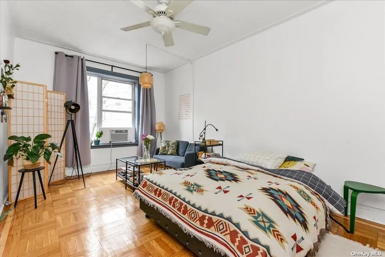 New York City Real Estate | View 45-08 40 Street, E31 | Listing | View 8