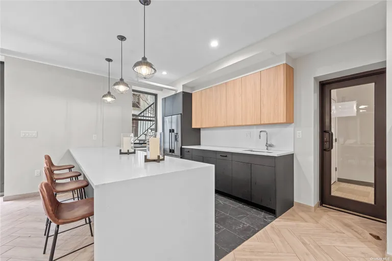 New York City Real Estate | View 24-65 38th Street, A5 | Listing | View 8