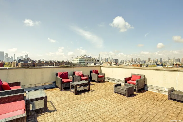 New York City Real Estate | View 29-14 Newtown Avenue, 1R | Listing | View 29