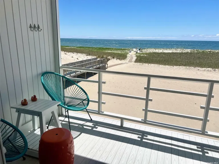 New York City Real Estate | View 459 Dune Road, 3B | Listing | View 6