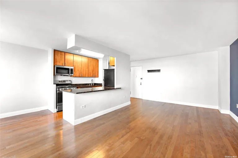 New York City Real Estate | View 380 Cozine Avenue, 7G | Listing | View 4
