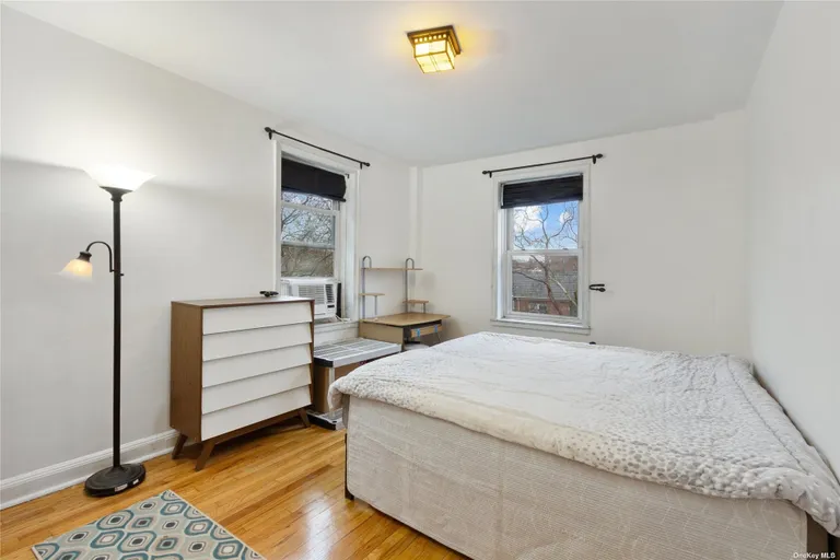 New York City Real Estate | View 48-17 42nd Street, 4E | Listing | View 4