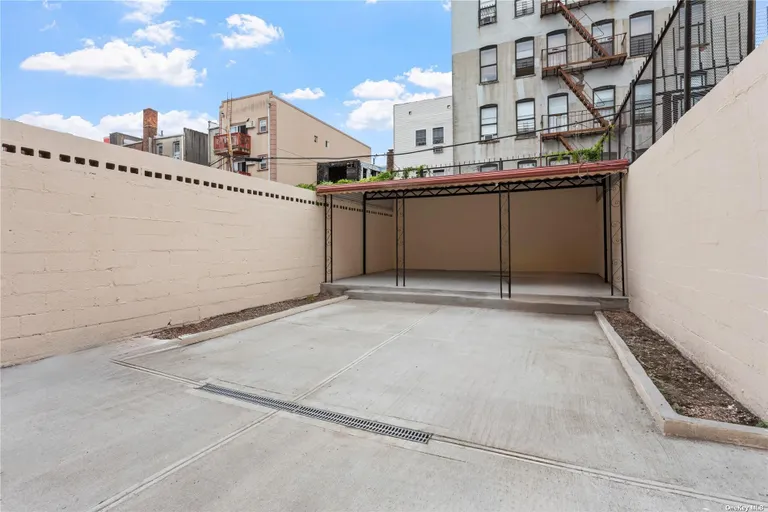 New York City Real Estate | View 312 Milford Street | Listing | View 32