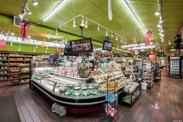 311014 30th Avenue 1st Fl, Astoria, NY 11102 Property for sale