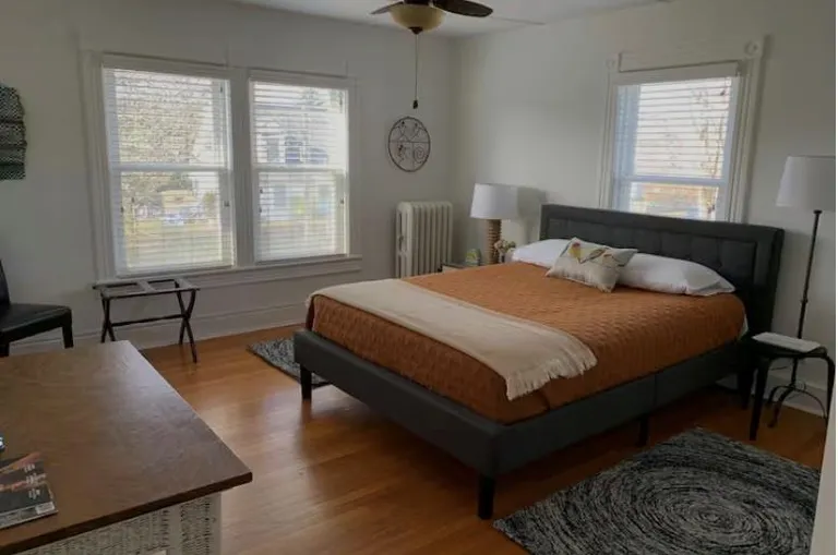 The Hamptons Real Estate | View 324 5th Avenue | Listing | View 8