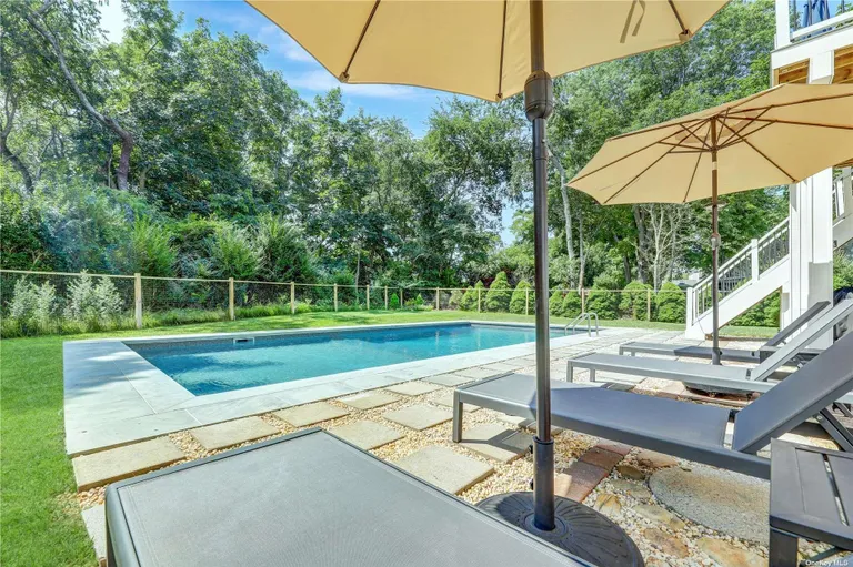 The Hamptons Real Estate | View 485 Sutton Place | Listing | View 29