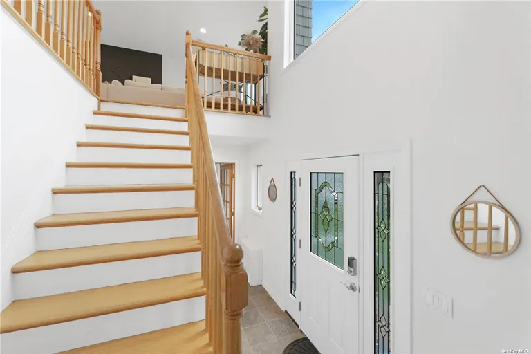 The Hamptons Real Estate | View 485 Sutton Place | Listing | View 10
