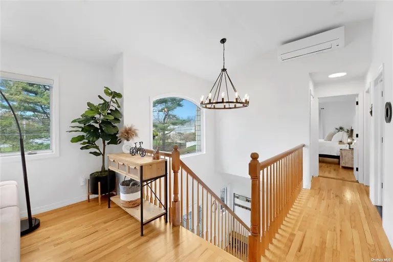 The Hamptons Real Estate | View 485 Sutton Place | Listing | View 18