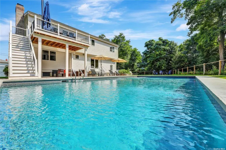 The Hamptons Real Estate | View 485 Sutton Place | Listing | View 25