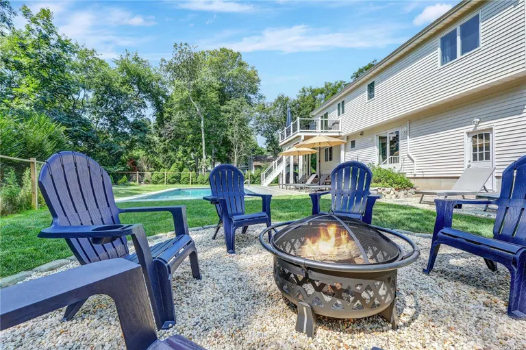 The Hamptons Real Estate | View 485 Sutton Place | Listing | View 34