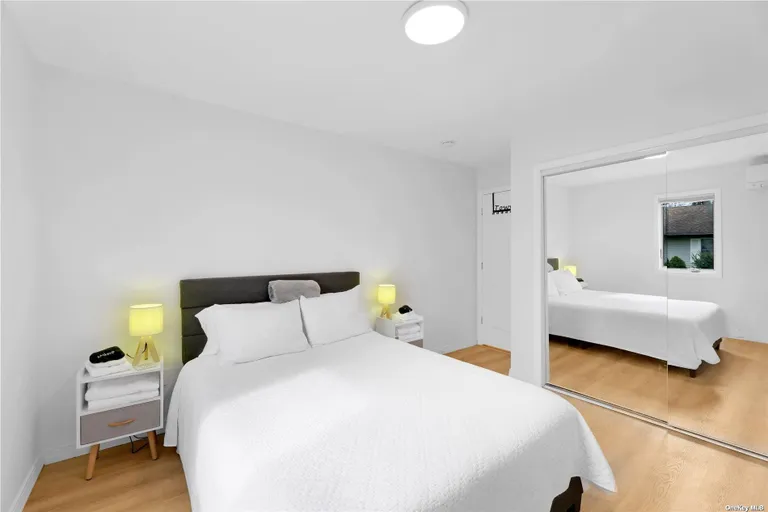 The Hamptons Real Estate | View 485 Sutton Place | Listing | View 6