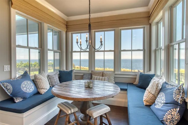 The Hamptons Real Estate | View 1000 Sound Drive | Listing | View 7