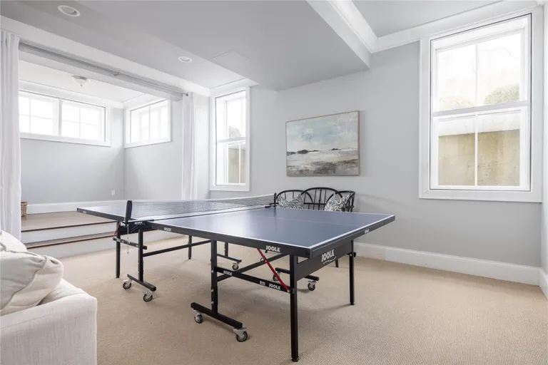 The Hamptons Real Estate | View 1000 Sound Drive | Listing | View 22